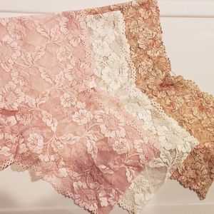 Victoria's Secret Set of 3 lace boy-cut panties